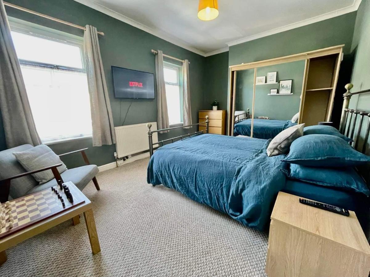 Spacious 3 Bedroom Retreat For Professionals Kingston upon Hull Kültér fotó